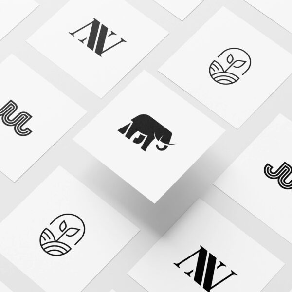 Vier stijlvolle zwart-witte pictogrammen, elegant gerangschikt in een raster.